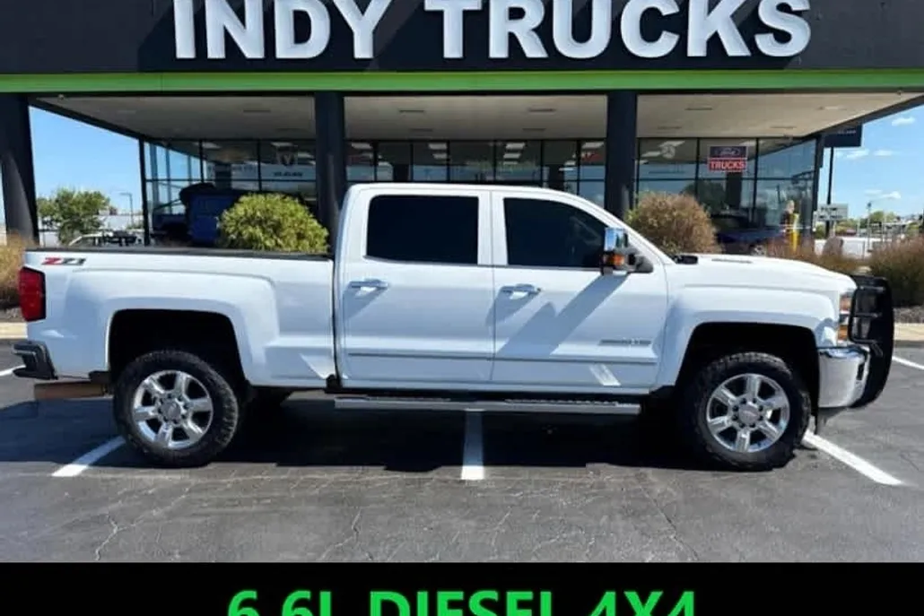 2017 Chevrolet Silverado 2500HD LTZ photo 1