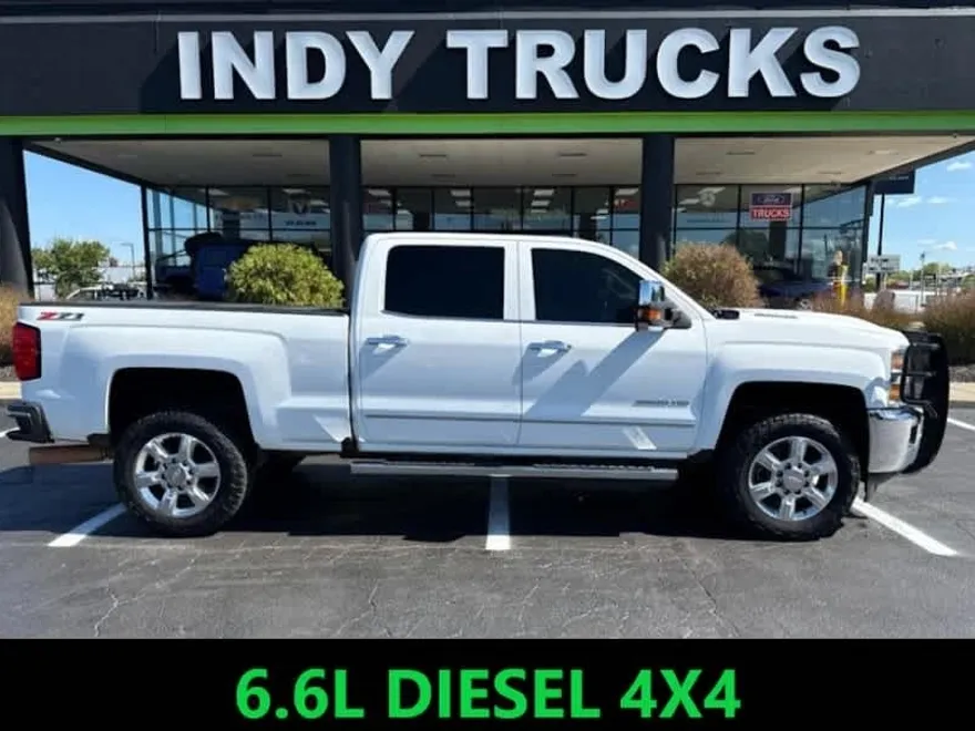 2017 Chevrolet Silverado 2500HD LTZ photo 1