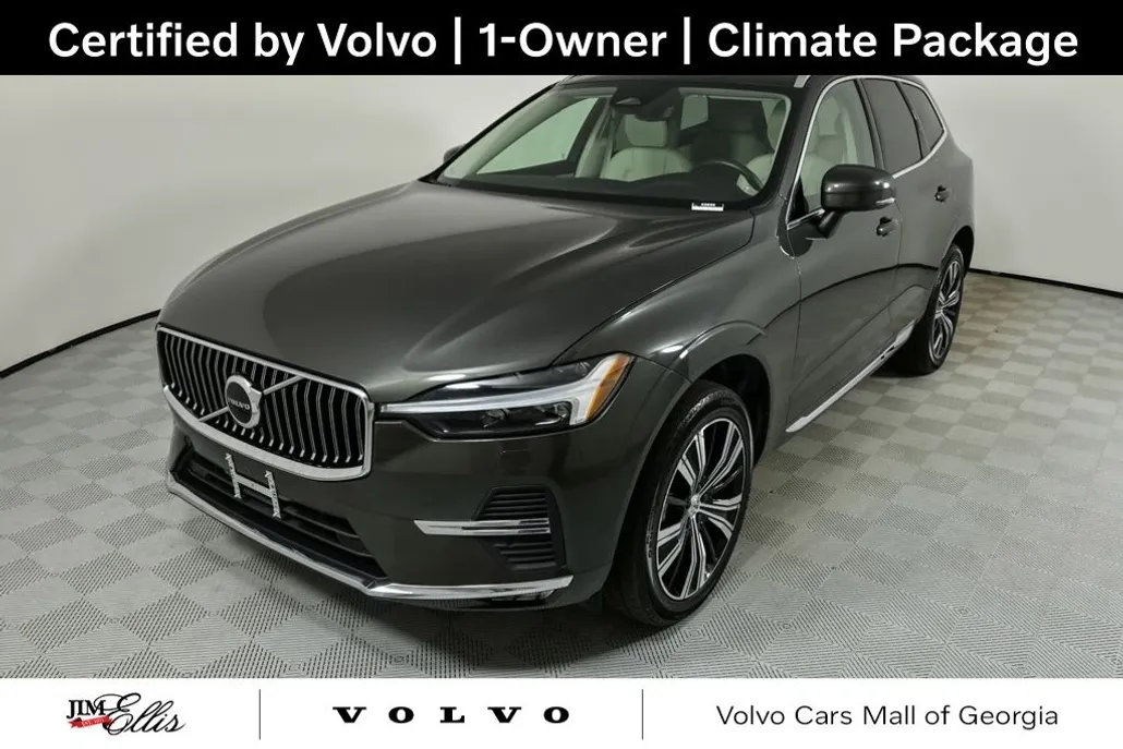 2022 Volvo XC60 B5 Inscription photo 1