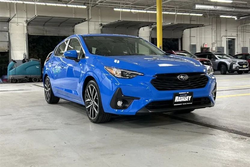 2024 Subaru Impreza Sport photo 1