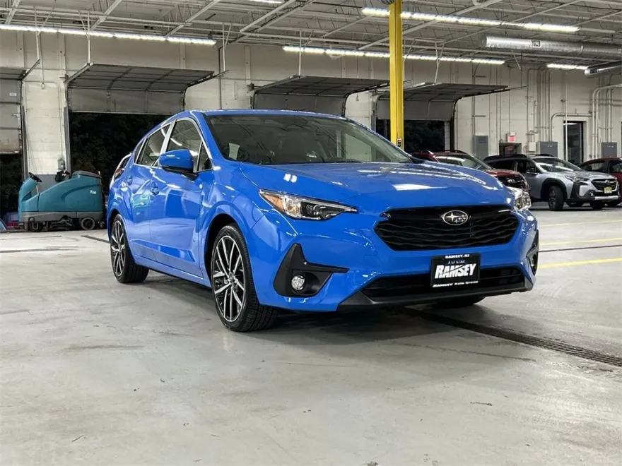 2024 Subaru Impreza Sport photo 1