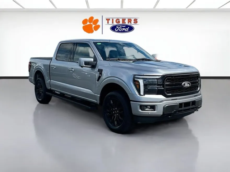 2025 Ford F-150 Lariat photo 1
