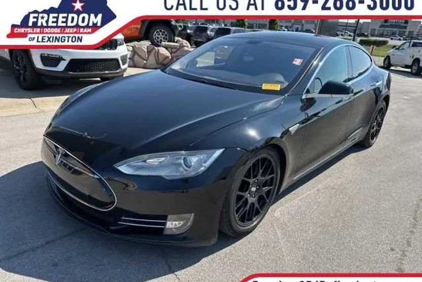 2013 Tesla Model S Performance photo 1