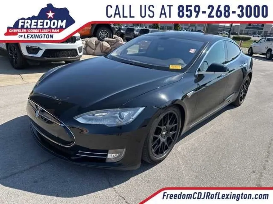 2013 Tesla Model S Performance photo 1