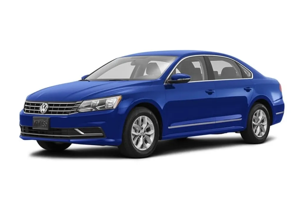 2016 Volkswagen Passat S photo 1