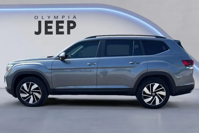 2024 Volkswagen Atlas SE Technology photo 1