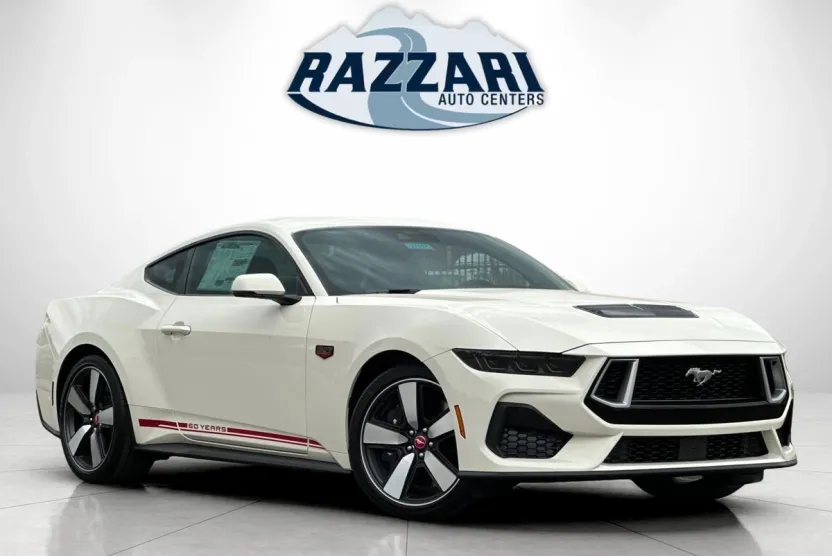 2025 Ford Mustang GT Premium photo 1