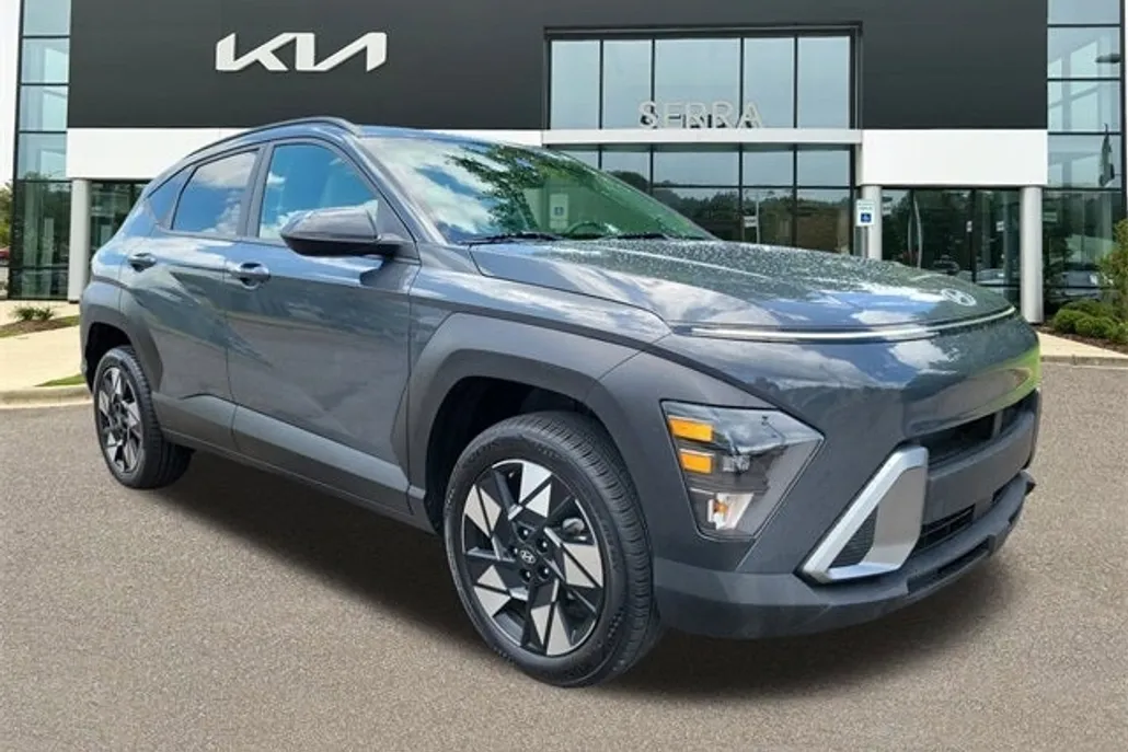 2024 Hyundai Kona SEL photo 1