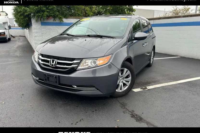 2016 Honda Odyssey EX-L photo 1