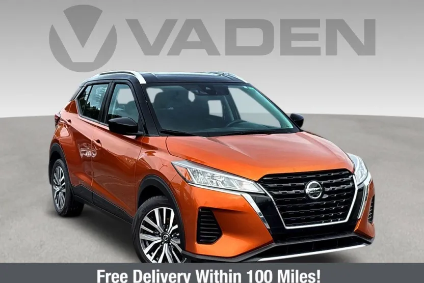2021 Nissan Kicks SV photo 1