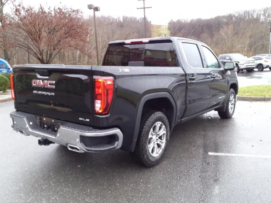 2025 Gmc Sierra 1500 SLE photo 1