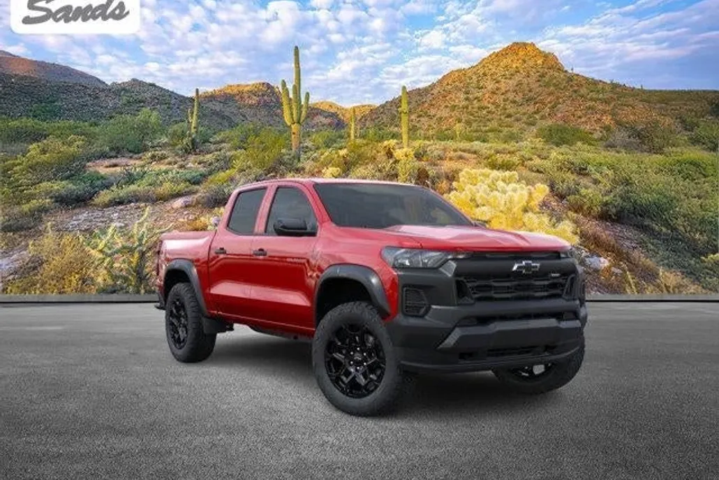 2026 Chevrolet Colorado Trail Boss photo 1
