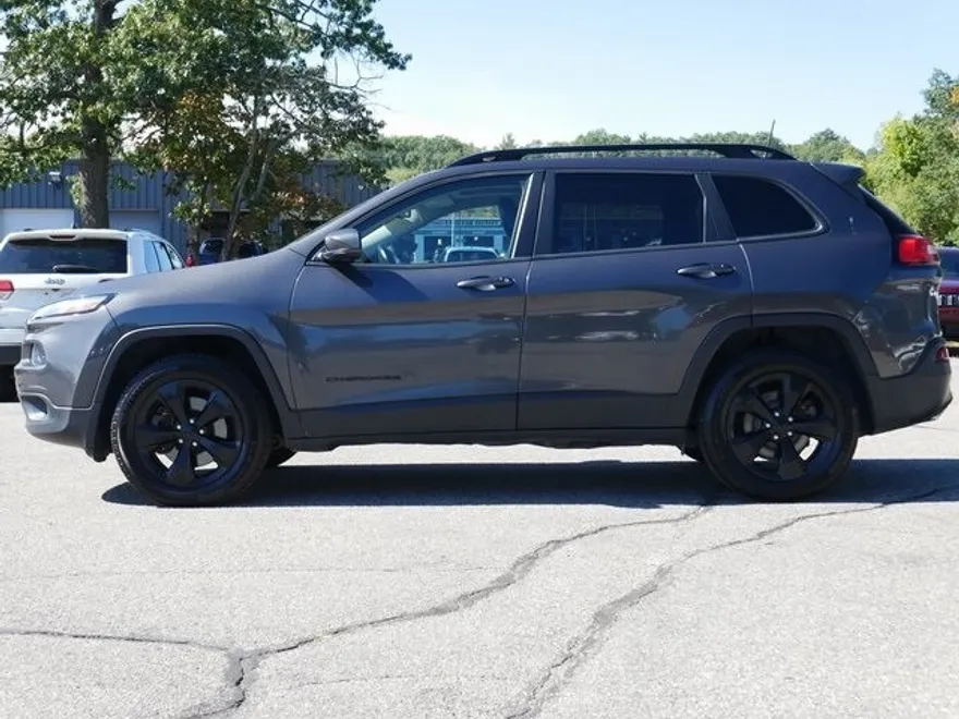 2017 Jeep Cherokee Limited photo 1