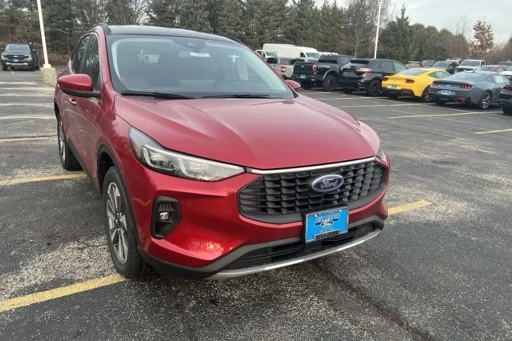 2025 Ford Escape Platinum photo 1