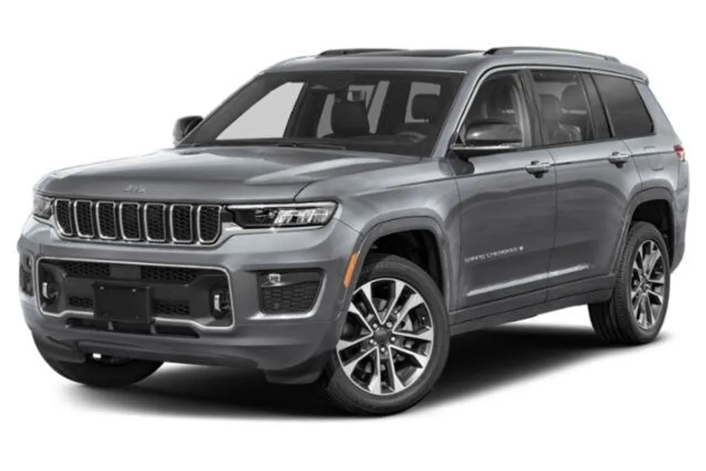 2025 Jeep Grand Cherokee Overland photo 1
