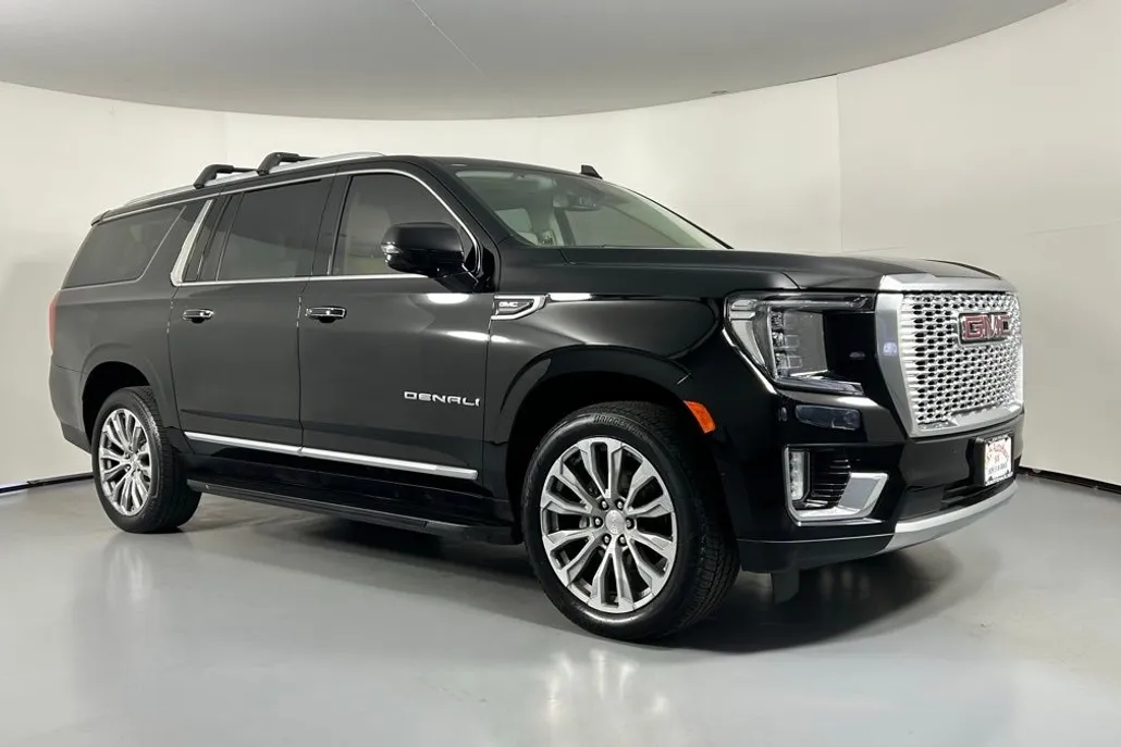 2021 Gmc Yukon XL Denali photo 1