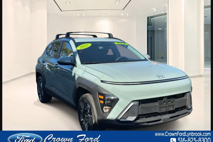 2025 Hyundai Kona SEL photo 1