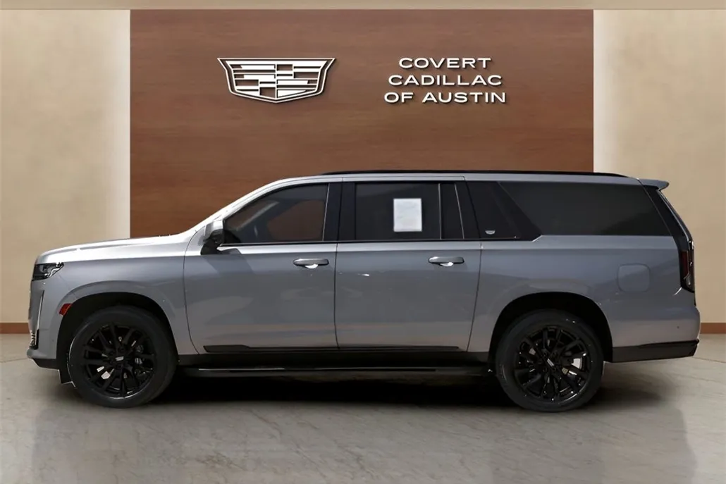 2023 Cadillac Escalade ESV Sport photo 1