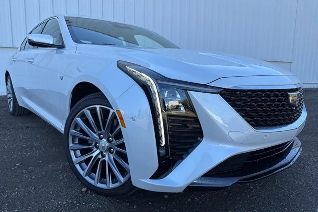 2025 Cadillac CT5 Premium Luxury photo 1