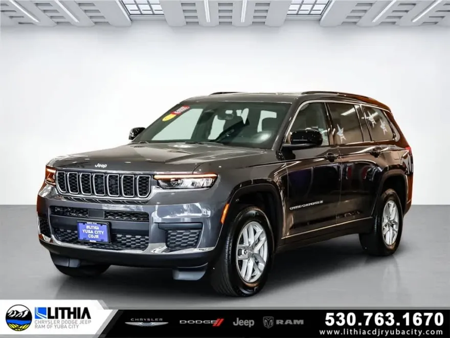 2025 Jeep Grand Cherokee Laredo X photo 1