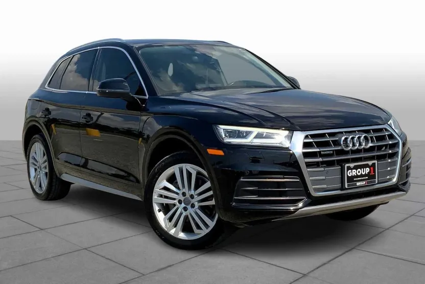 2019 Audi Q5 Premium Plus photo 1
