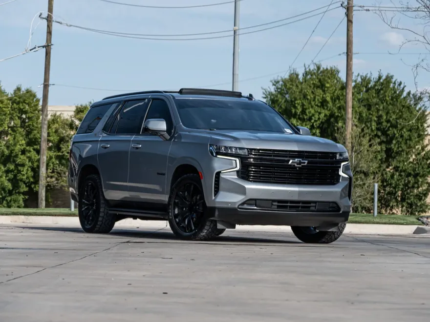 2023 Chevrolet Tahoe RST photo 1