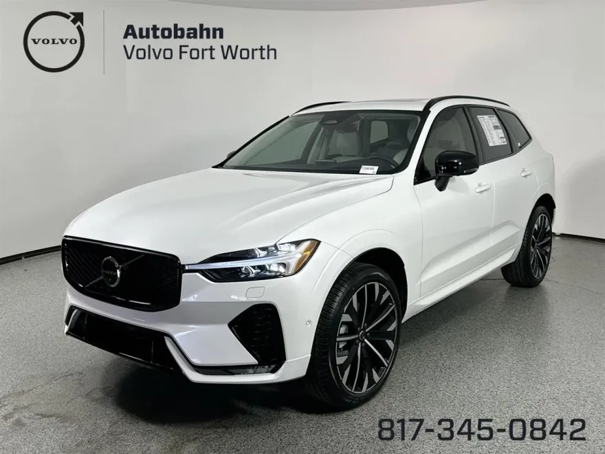 2026 Volvo XC60 B5 photo 1
