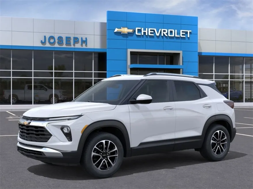 2026 Chevrolet Trailblazer LT photo 1