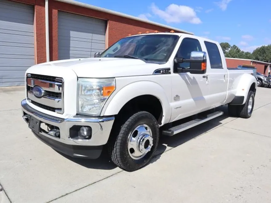 2015 Ford F-350 photo 1