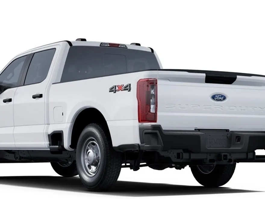 2025 Ford F-250 XL photo 2