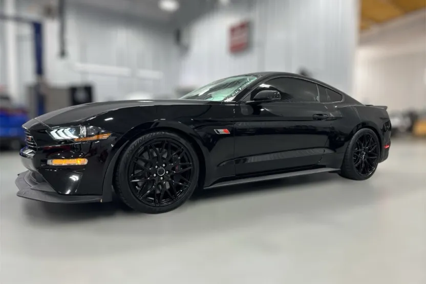 2022 Ford Mustang GT Premium photo 1