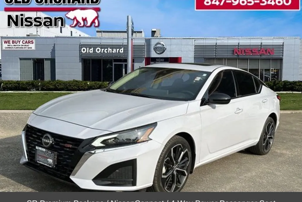 2024 Nissan Altima 2.5 SR photo 1