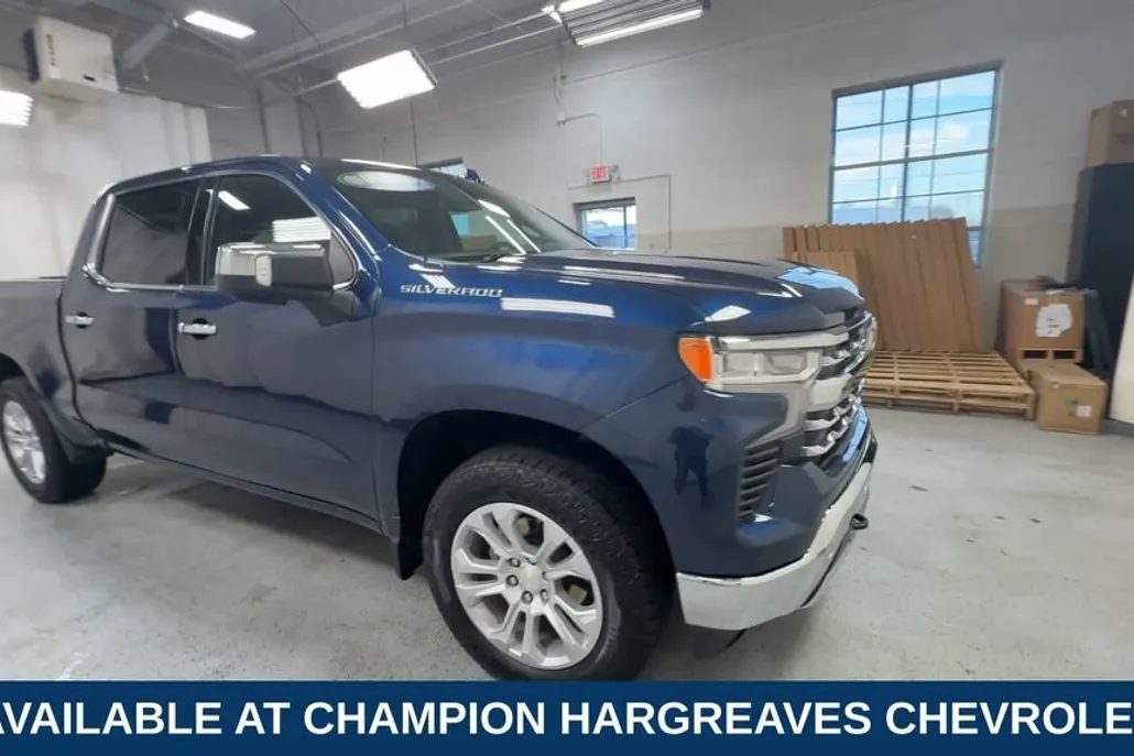 2022 Chevrolet Silverado 1500 LTZ photo 1