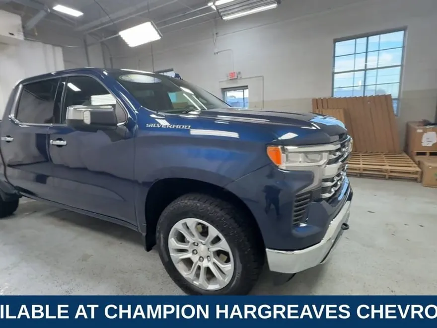 2022 Chevrolet Silverado 1500 LTZ photo 1
