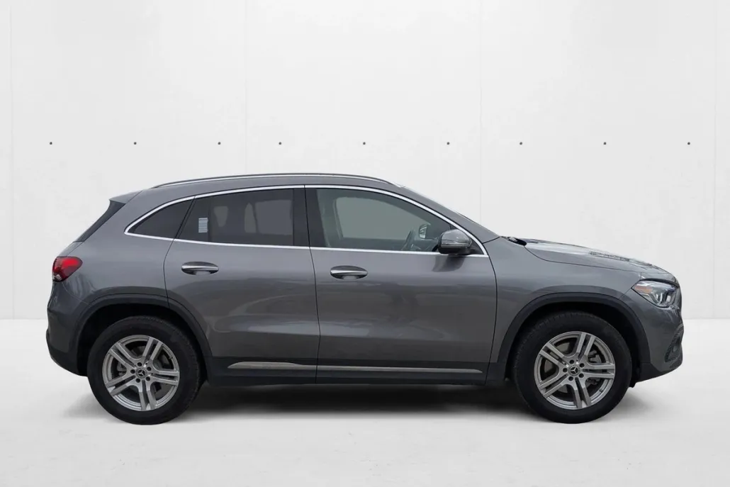 2022 Mercedes Benz GLA 250 photo 1