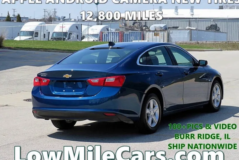 2019 Chevrolet Malibu LS photo 1