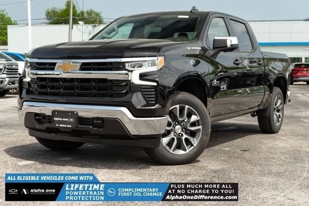 2025 Chevrolet Silverado 1500 LT photo 1