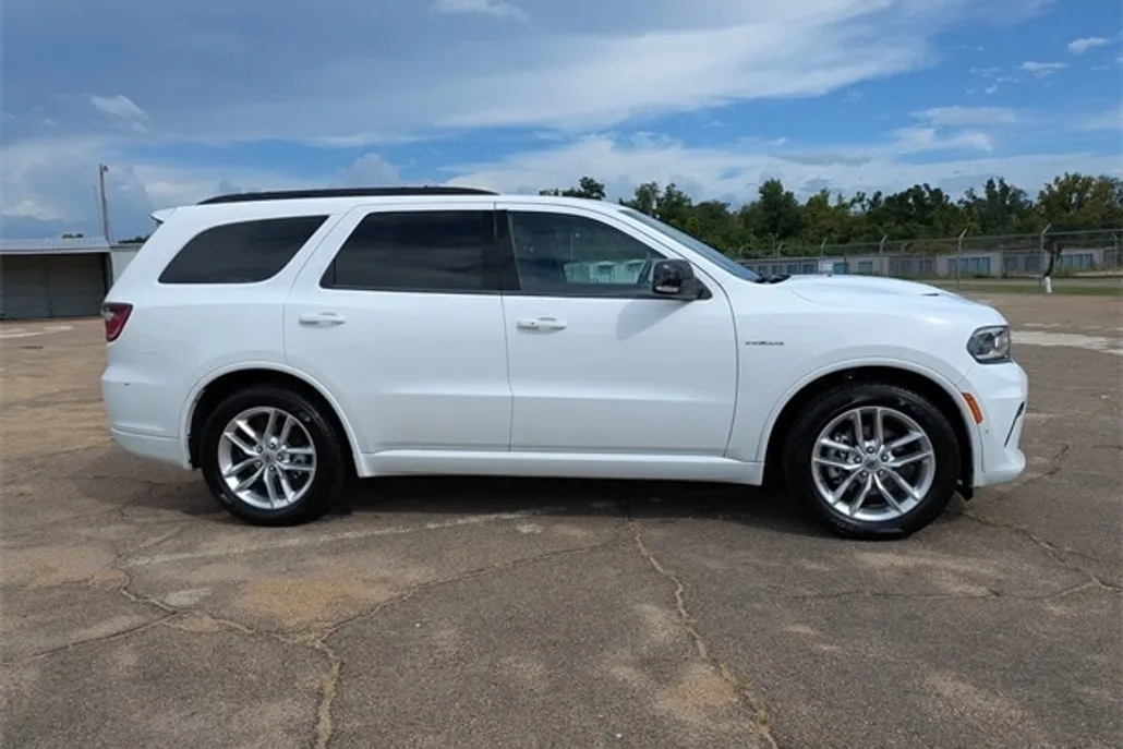 2023 Dodge Durango R/T Plus photo 1