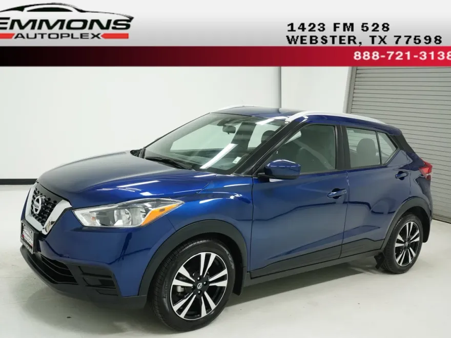 2020 Nissan Kicks SV photo 1