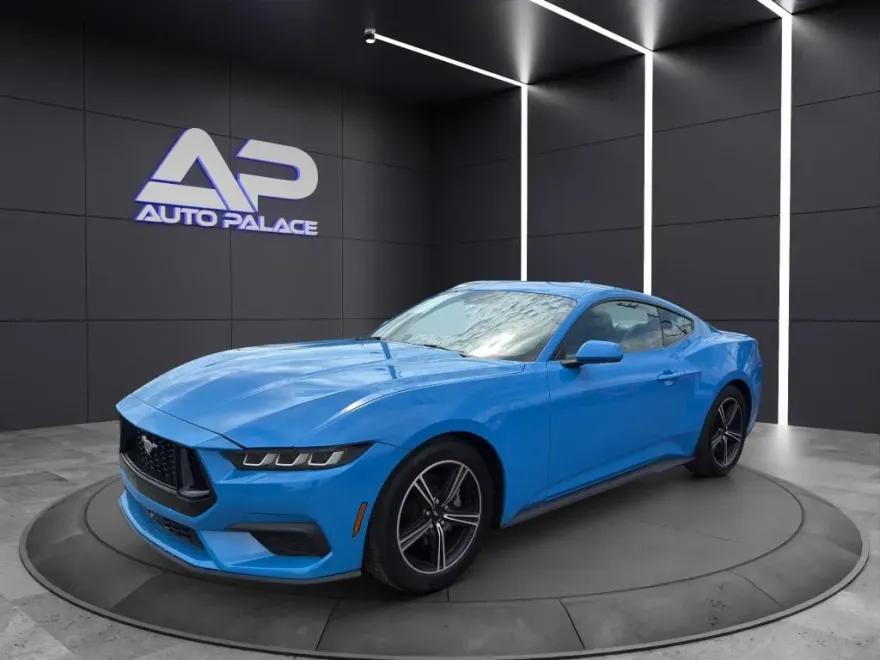 2024 Ford Mustang Premium photo 1