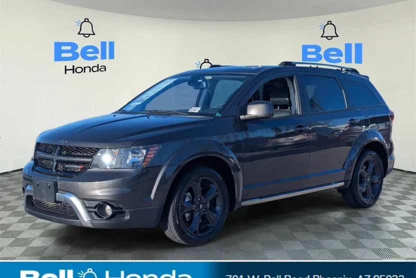 2020 Dodge Journey Crossroad photo 1