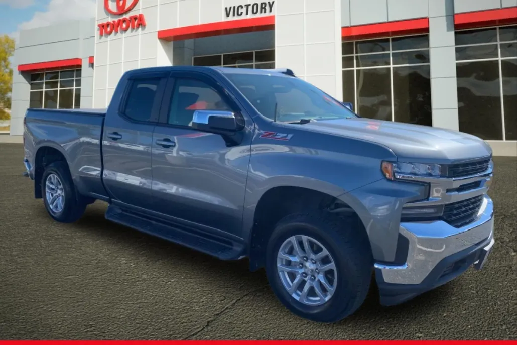 2019 Chevrolet Silverado 1500 LT photo 1