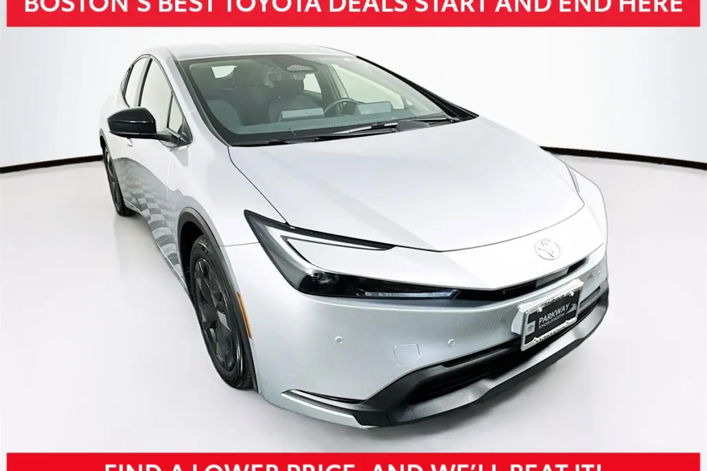 2023 Toyota Prius Limited photo 1