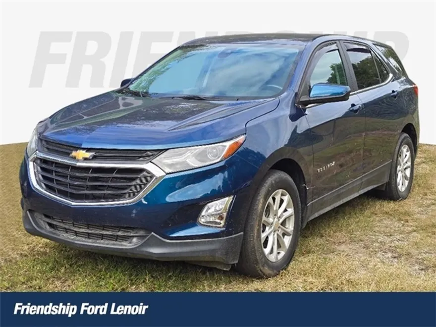 2021 Chevrolet Equinox LT photo 1