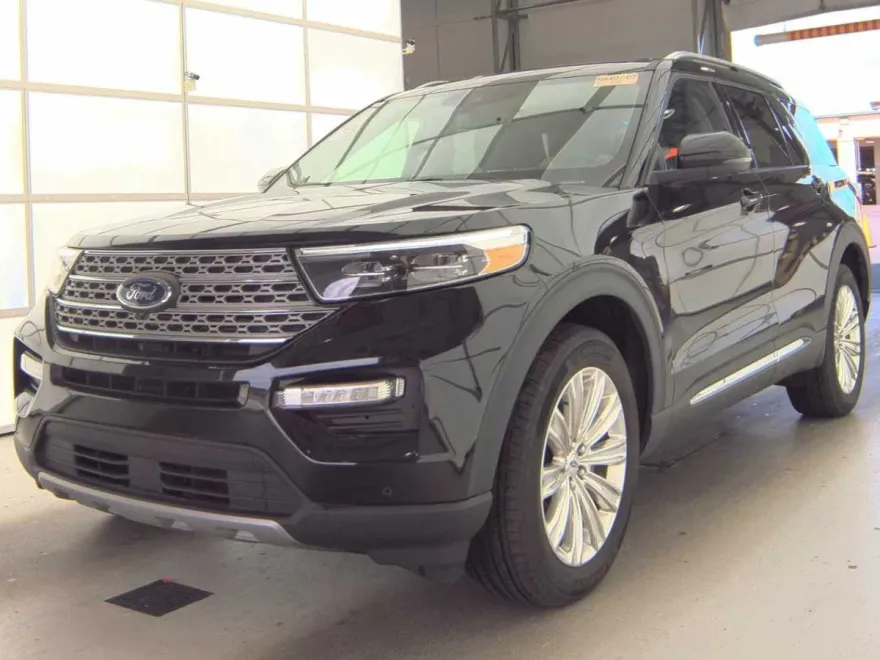 2022 Ford Explorer Limited photo 1