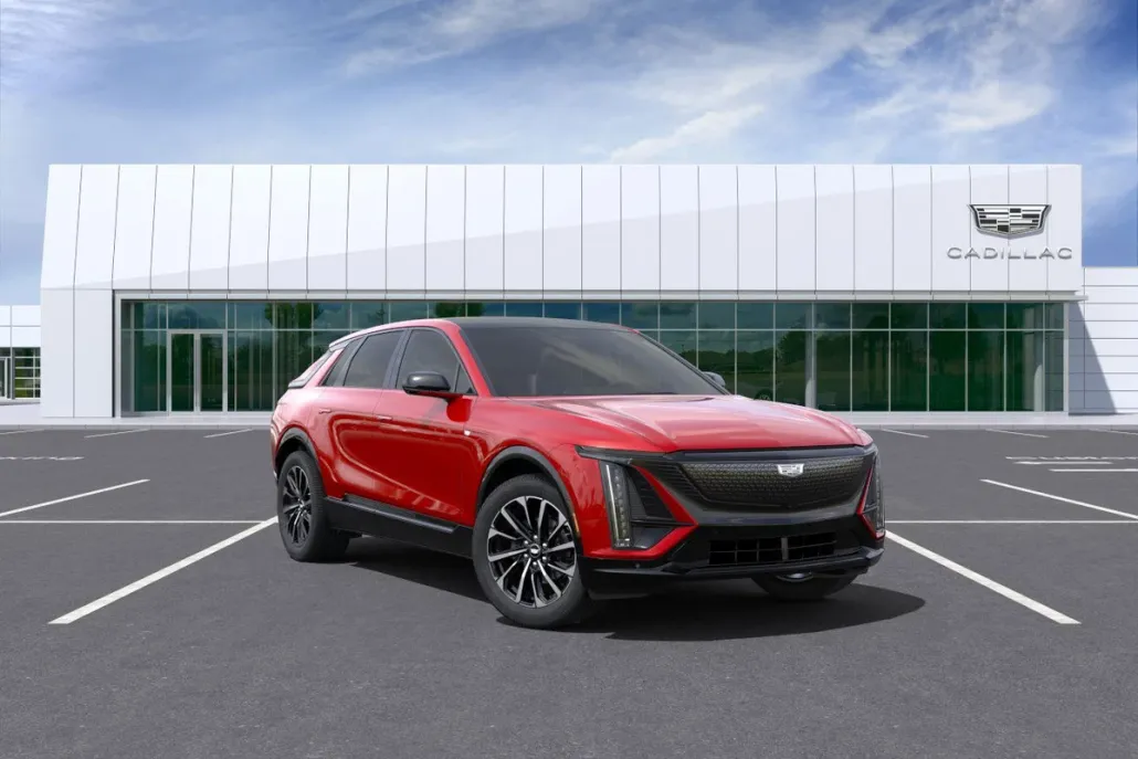 2025 Cadillac Lyriq Sport photo 1