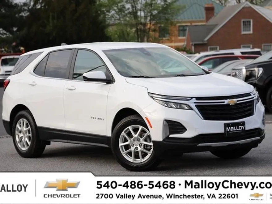 2023 Chevrolet Equinox LT photo 1