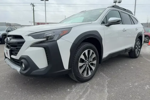 2024 Subaru Outback Touring XT photo 3
