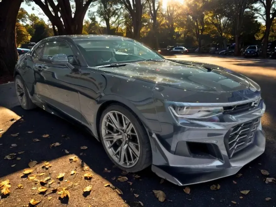 2023 Chevrolet Camaro ZL1 Coupe photo 1