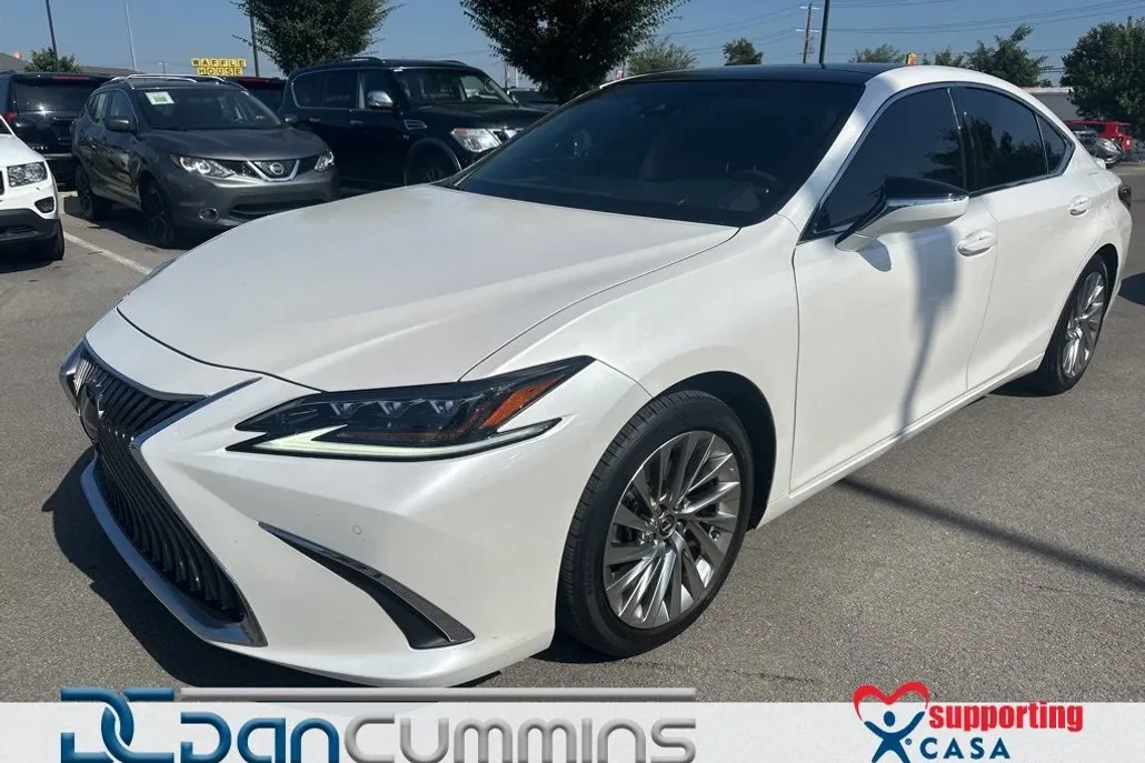 2021 Lexus ES 350 Luxury photo 1